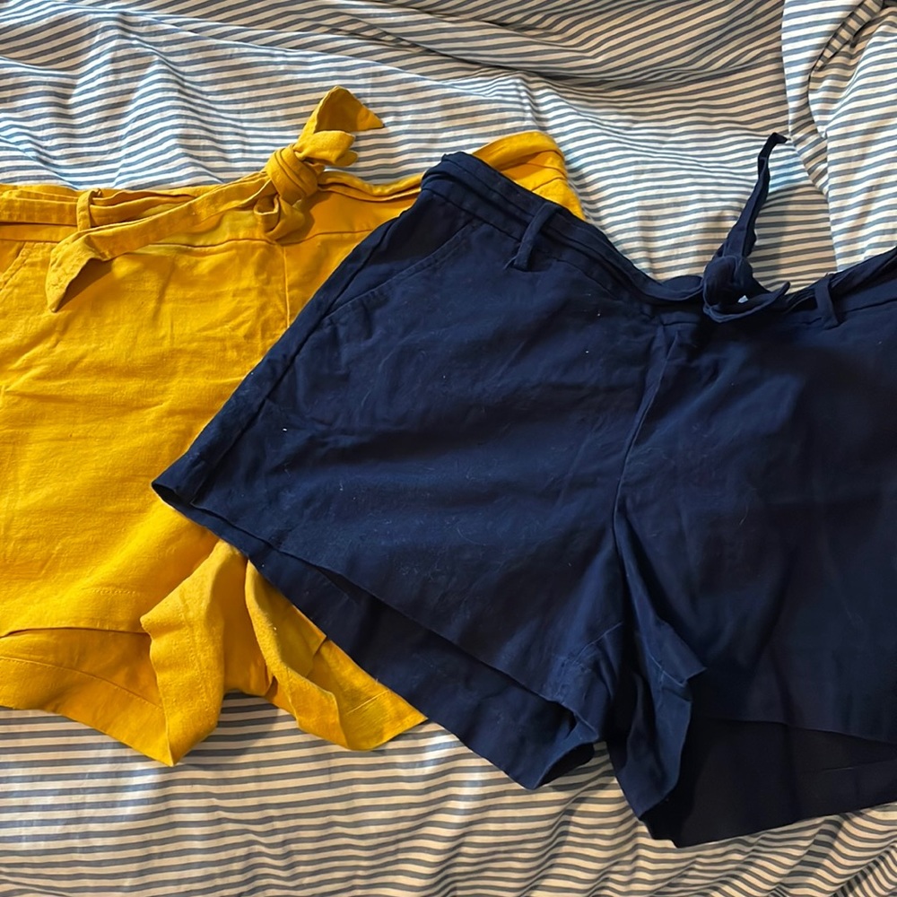 High rise linen tie front short